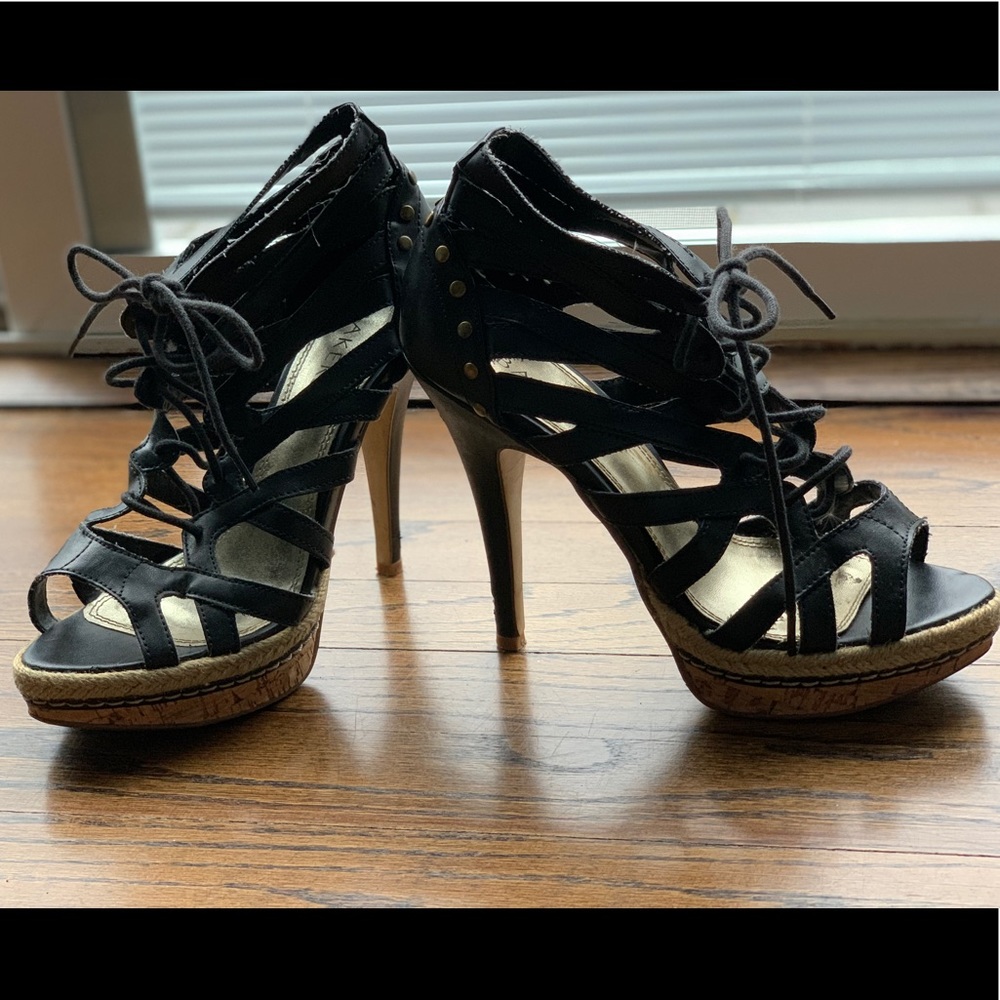Cute mix between heels and sandals